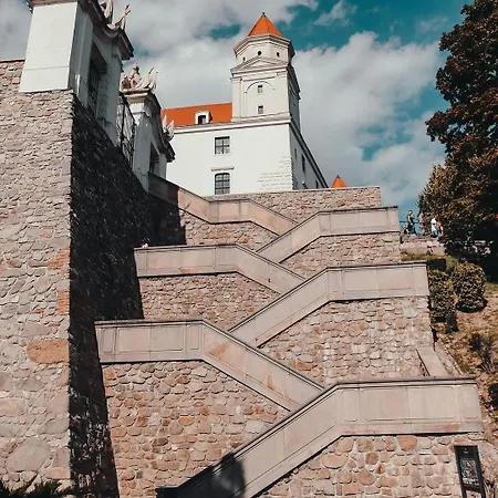 Extralarge Queen In The Heart Of With Balcony Отель типа 