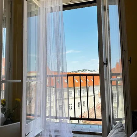 Extralarge Queen In The Heart Of With Balcony * Bratislava